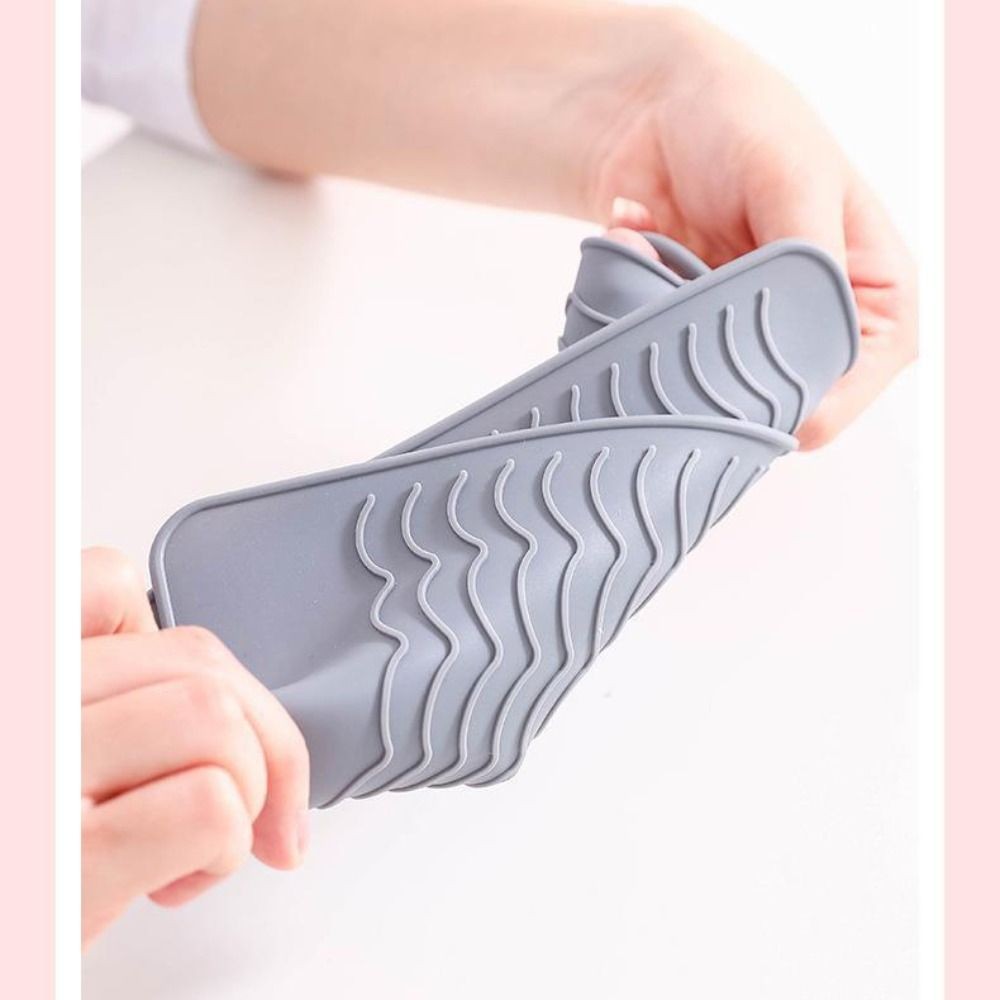 FANIELLAPOWELL ปลอกซิลิโคน,แบบพกพาป้องกันเคาน์เตอร์เสื่อทนความร้อน,แผ่นซิลิโคนกันลื่น Travling ใช้งานได้จริงสําหรับเหล็กดัดผม Straightener Burn - รูปที่ 5