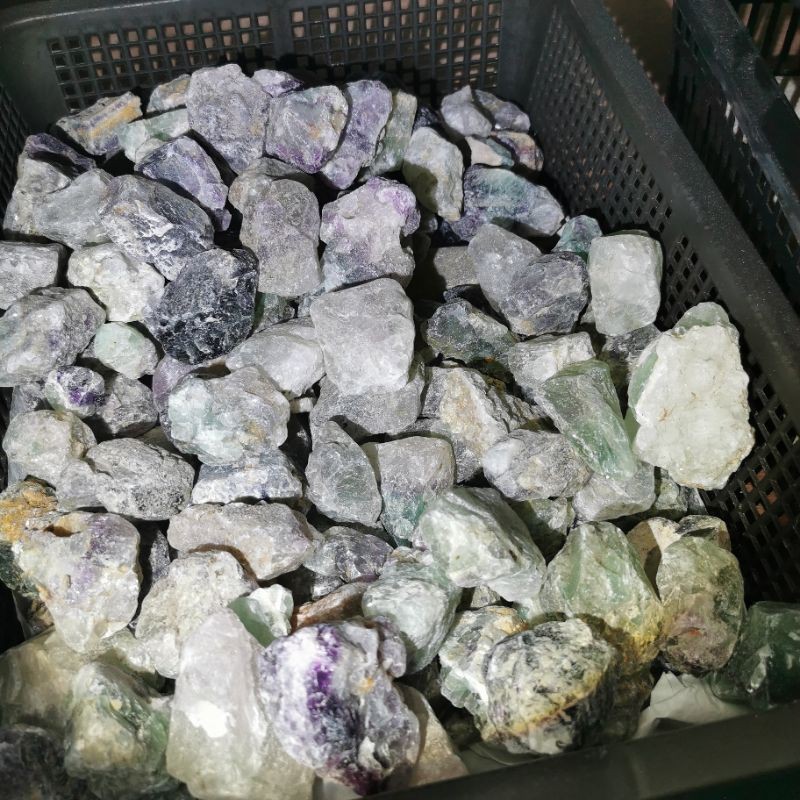 คริสตัลหินดิบแม่ธรรมชาติ马来西tiantiantiantiantian คริสตัลคริสตัลคริสตัลสีขาวน้ําคริสตัลคริสตัลสุ่ม ya 