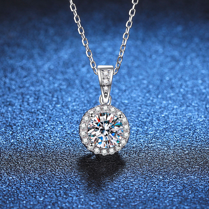 AIDA CHOSEN CIRCLE ROUND MOSSAN MOISSANITE สร้อยคอ จี้