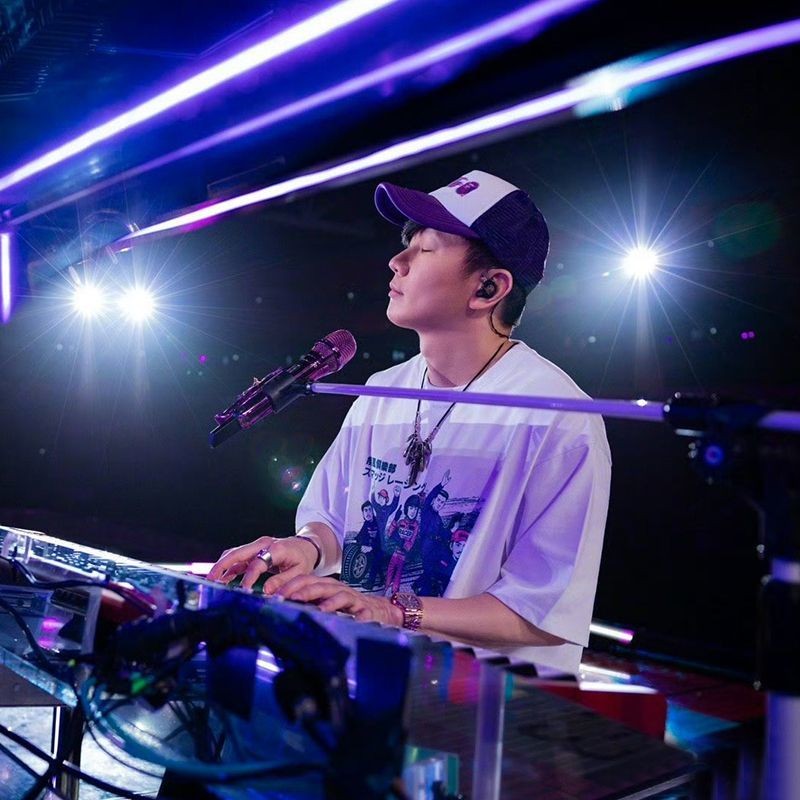 2025 ฤดูร้อนแขนสั้น JJ Lin Star แขนสั้น JJ Lin Star20250723