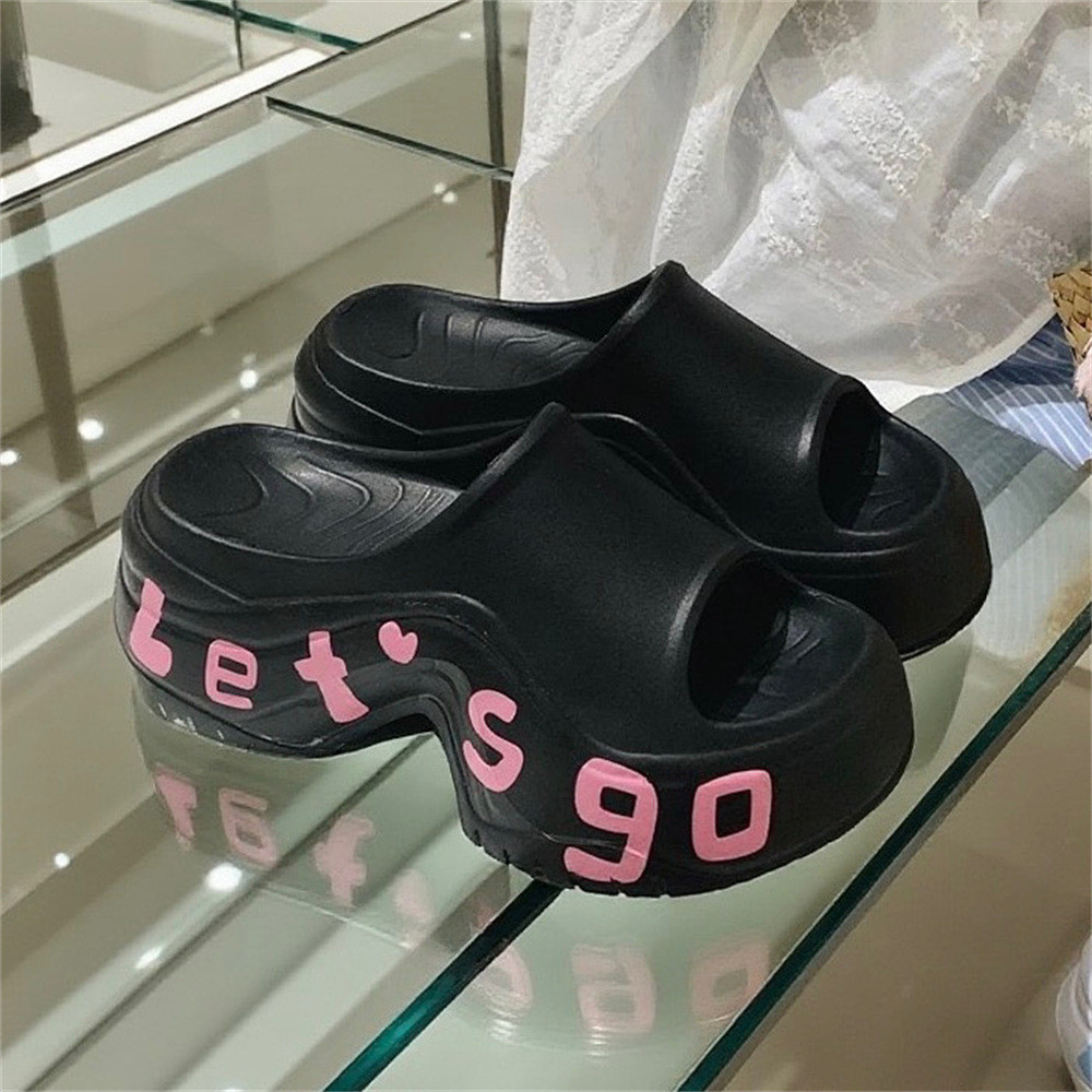 XIXITIAO รองเท้าแตะรองเท้าแตะหนา Soled ความสูง 7 ซม.ตัวอักษรหญิงฤดูร้อนแฟชั่นวันหยุดชายหาด