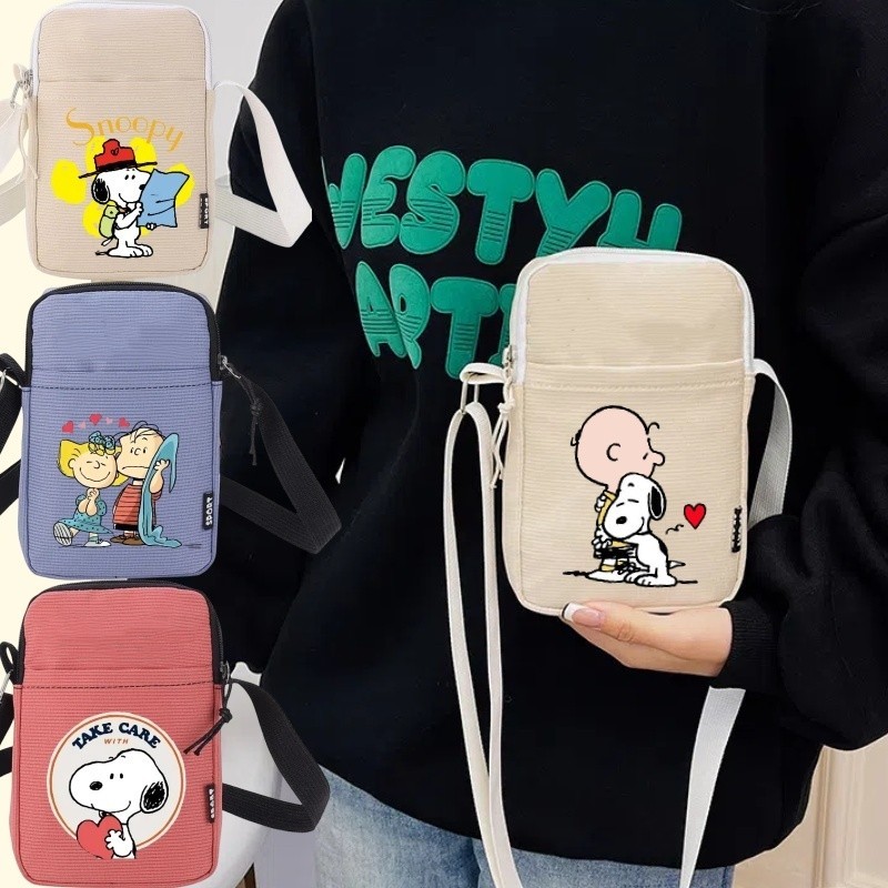 กระเป๋าสะพายไหล่ อเนกประสงค์ ขนาดเล็ก พิมพ์ลายการ์ตูน SNOOPY น่ารัก เหมาะกับของขวัญ สไตล์คลาสสิก สําหรับใส่โทรศัพท์มือถือ