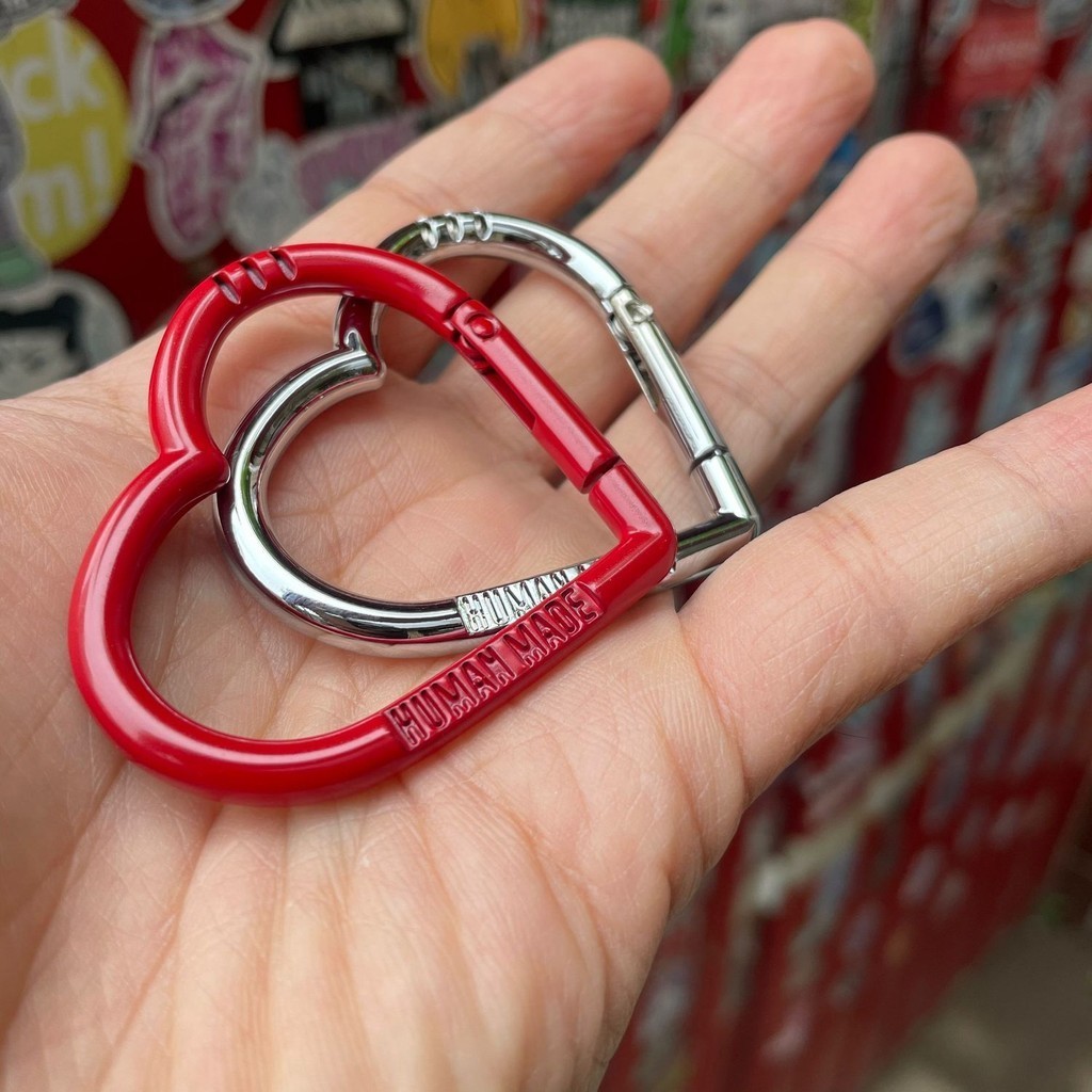 Street Wear human made heart Love Carabiner Letter Pendant Accessories nigo พวงกุญแจสไตล์เดียวกัน