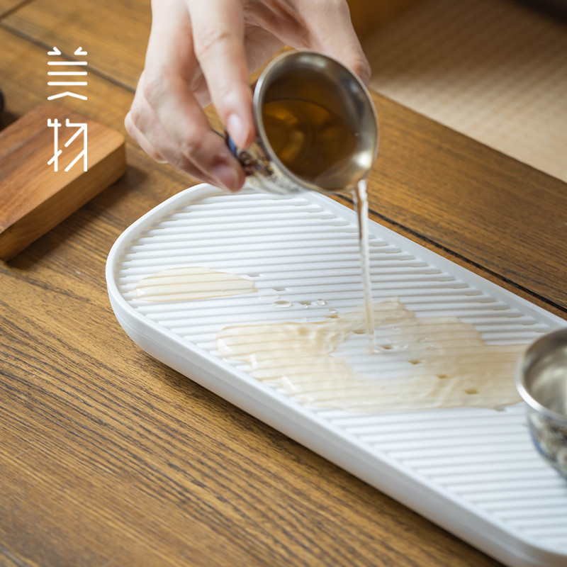 [เออร์มู ข้อเสนอพิเศษ] โต๊ะน้ําชาถาดน้ําชาตารางชงแห้งขนาดเล็กครัวเรือนเก็บน้ําท่อระบายน้ําชาทะเลกังฟูชาชุดเลียนแบบไม้มะเกลือถาดชา