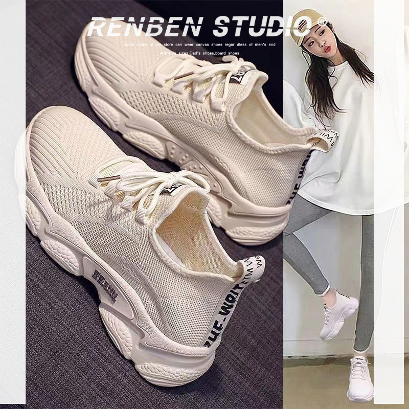 Renben Ladies Flyknit Breathable Mesh Running เพิ่มความสูงอเนกประสงค์ Casual รองเท้ากีฬาน้ําหนักเบา