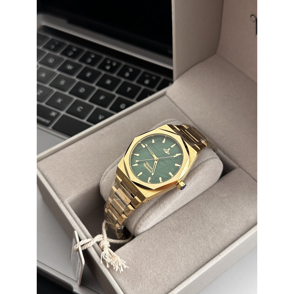 Vivienne Westwood แปดเหลี่ยมปริซึมด้านนอกแผ่นดิสก์นาฬิกาสีเขียว 34 มม. กล่อง