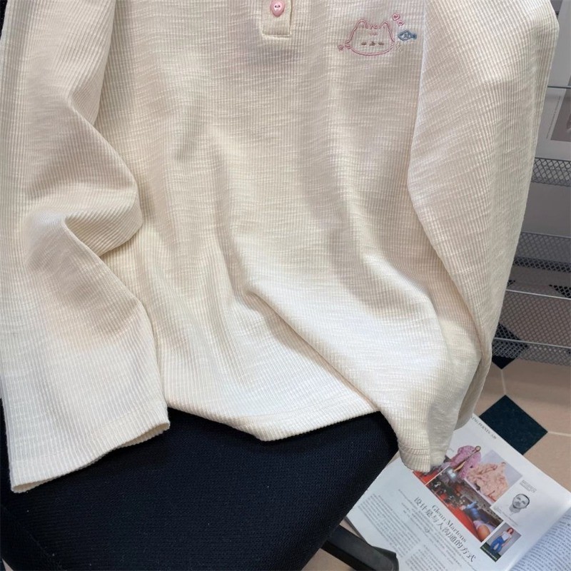 อิลกี้ เสื้อยืดแขนยาวสีทึบฤดูใบไม้ร่วงของผู้หญิงหลวมด้านบน รูปที่ 8