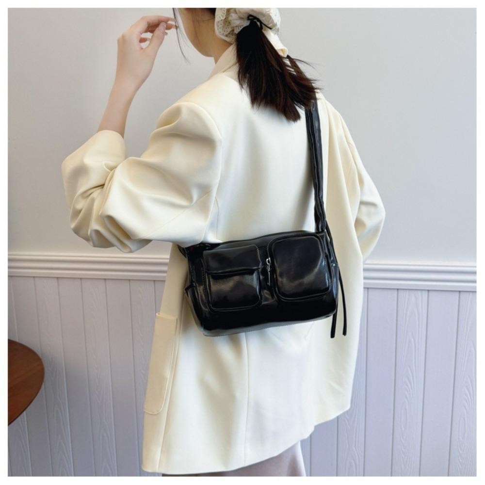 UUMIR กระเป๋าสะพาย,สีทึบซิปใต้วงแขนกระเป๋า,หนัง PU Multi Pocket Tote Purse ผู้หญิง