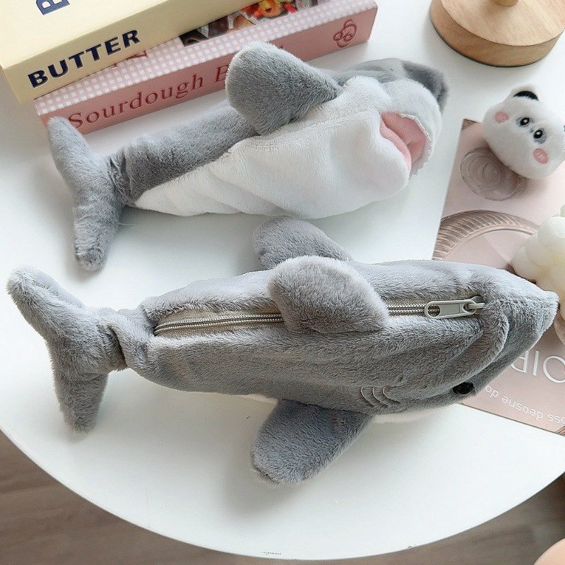 กล่องดินสอตุ๊กตาฉลาม-กระเป๋าปากกานักเรียน-อุปกรณ์เครื่องเขียนโรงเรียน-ความจุขนาดใหญ่ซิปปากกากรณี-น่ารัก ตุ๊กตาถุงเก็บ-ตุ๊กตาสัตว์กร