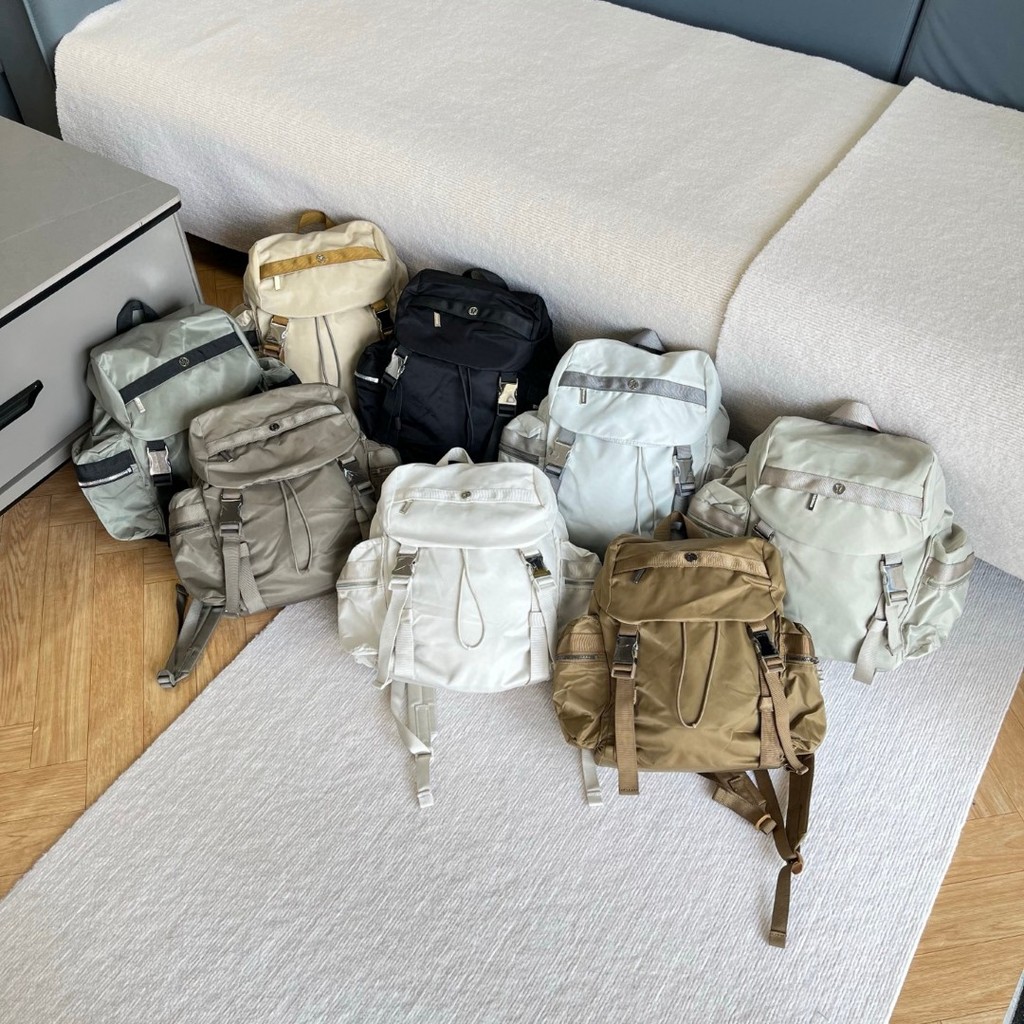 กระเป๋าสตรี Mens Bag Backpack Lulu Wunderlust Mini LU9B23S 14L