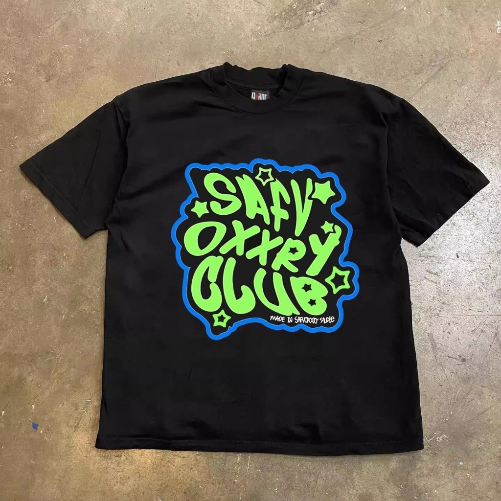 เสื้อยืดพิมพ์ลายเรืองแสงจาก SAFTA OKLEY CLUB ทำจากผ้าฝ้ายแท้ระบายอากาศได้ดี