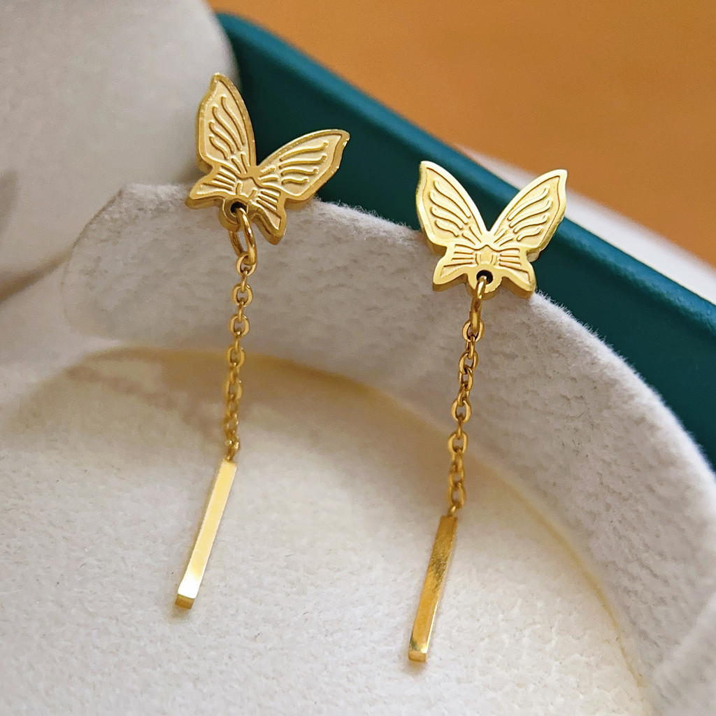 ต่างหูแฟชั่นหรูหรา ออกแบบเฉพาะสำหรับสตรี พร้อมความโดดเด่นทันสมัย