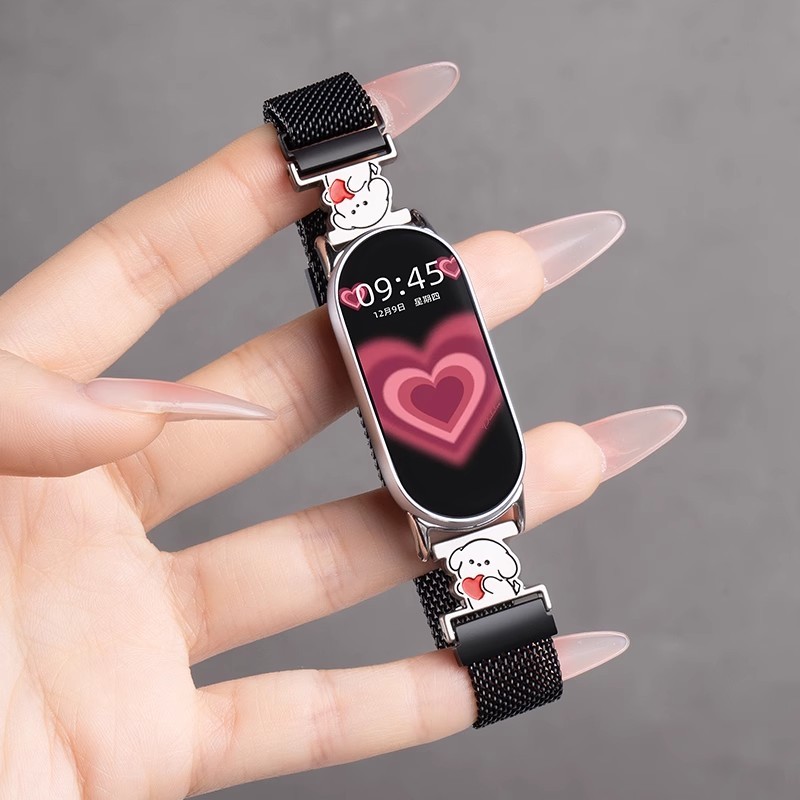 NiSTAR รูปแบบลูกสุนัขน่ารัก milainese โลหะสมาร์ทวอทช์สายรัดข้อมือสําหรับ Xiaomi Band 10 9 8 7 6 5 4 3 NFC,ใหม่สร้อยข้อมือแม่เหล็กระบายอากาศสําหรับ Mi band 9Pro 8Pro/Redmi นาฬิกา 5 4 อุปกรณ์เสริม