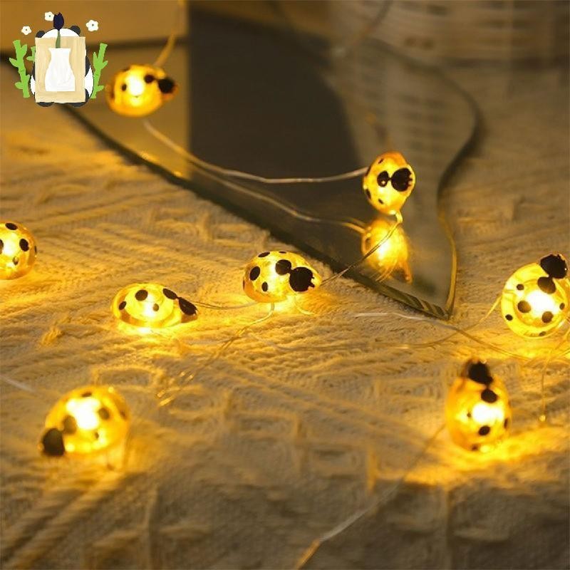 Ladybug Fairy 30 LED Ladybug Light String ลวดเงินสําหรับห้องนอนวันวาเลนไทน์ตกแต่งคริสต์มาส