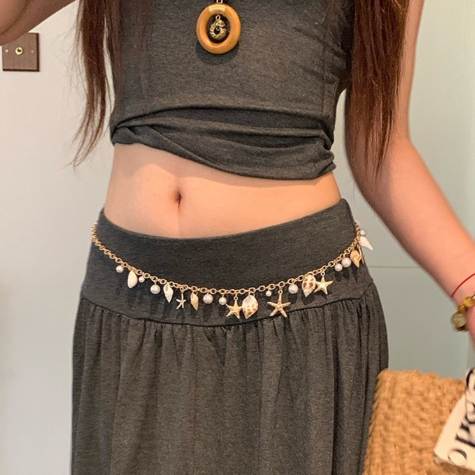 โซ่เอวเซ็กซี่  เปลือกหอยดาว ตกแต่งด้วยไข่มุก โลหะผสม สไตล์วินเทจ มีหลากหลายแบบให้เลือก  ส่งไวจากไทย