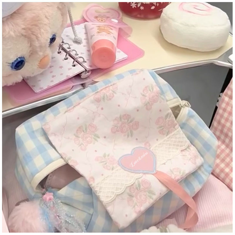 C&k กระเป๋าแต่งหน้า ที่เก็บของน่ารัก niche grid ins กระเป๋าเก็บการศึกษาและกรูมมิ่งความจุขนาดใหญ่แบบพกพา