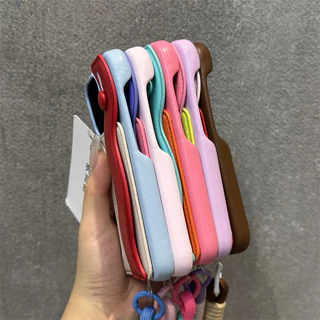 กระเป๋าสตางค์แฟชั่นใส่บัตรเครดิตฝาหลังสําหรับ iPhone 13 12 11 14 15 16 Pro Max Plus สายรัดข้อมือหนัง PU นุ่ม