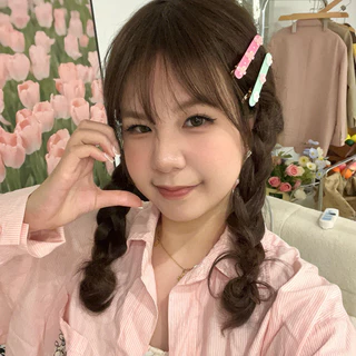 ในไทย-พร้อมส่ง✨กิ๊บหนีบผม ลายดอกไม้ คลิปด้านข้าง ละเอียดอ่อน น่ารักหวาน Insสไตล์เกาหลี นักเรียนสำหรับผู้หญิง 2ชิ้น/เซต-M