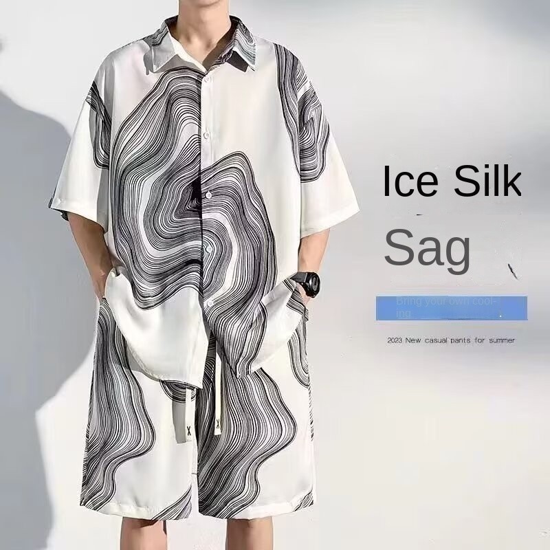 [คลังสินค้าพร้อม] เสื้อเชิ้ตผู้ชาย เสื้อเชิ้ตแขนสั้นทรงหลวมแฟชั่นสไตล์เกาหลีและระบายอากาศได้ดี + กางเกงขาสั้น