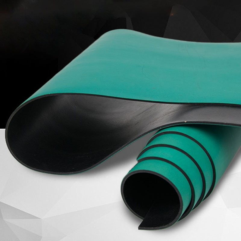 แผ่นยางสีเขียวดำ (สั่งความยาว คิดเป็นปริมาณ 1 : 1 เมตร ) แผ่นยางปูโต๊ะกันไฟฟ้าสถิต ESD ป้องกันไฟฟ้าสถิต ทนทาน ปลอดภัย