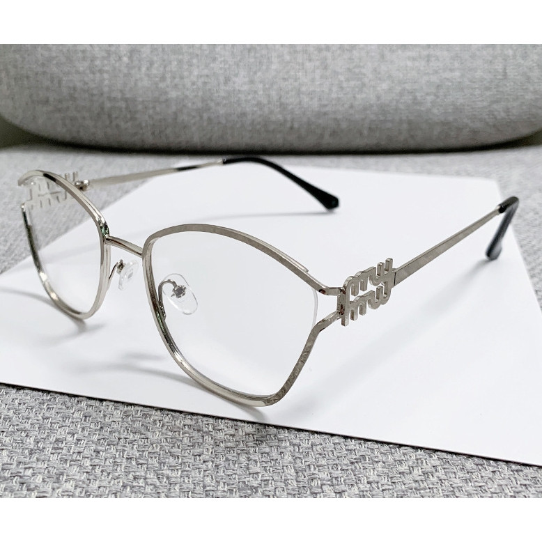 M*iu 2024 แว่นตาออปติคอลสําหรับผู้หญิงใหม่พร้อมเลนส์แบบถอดเปลี่ยนได้