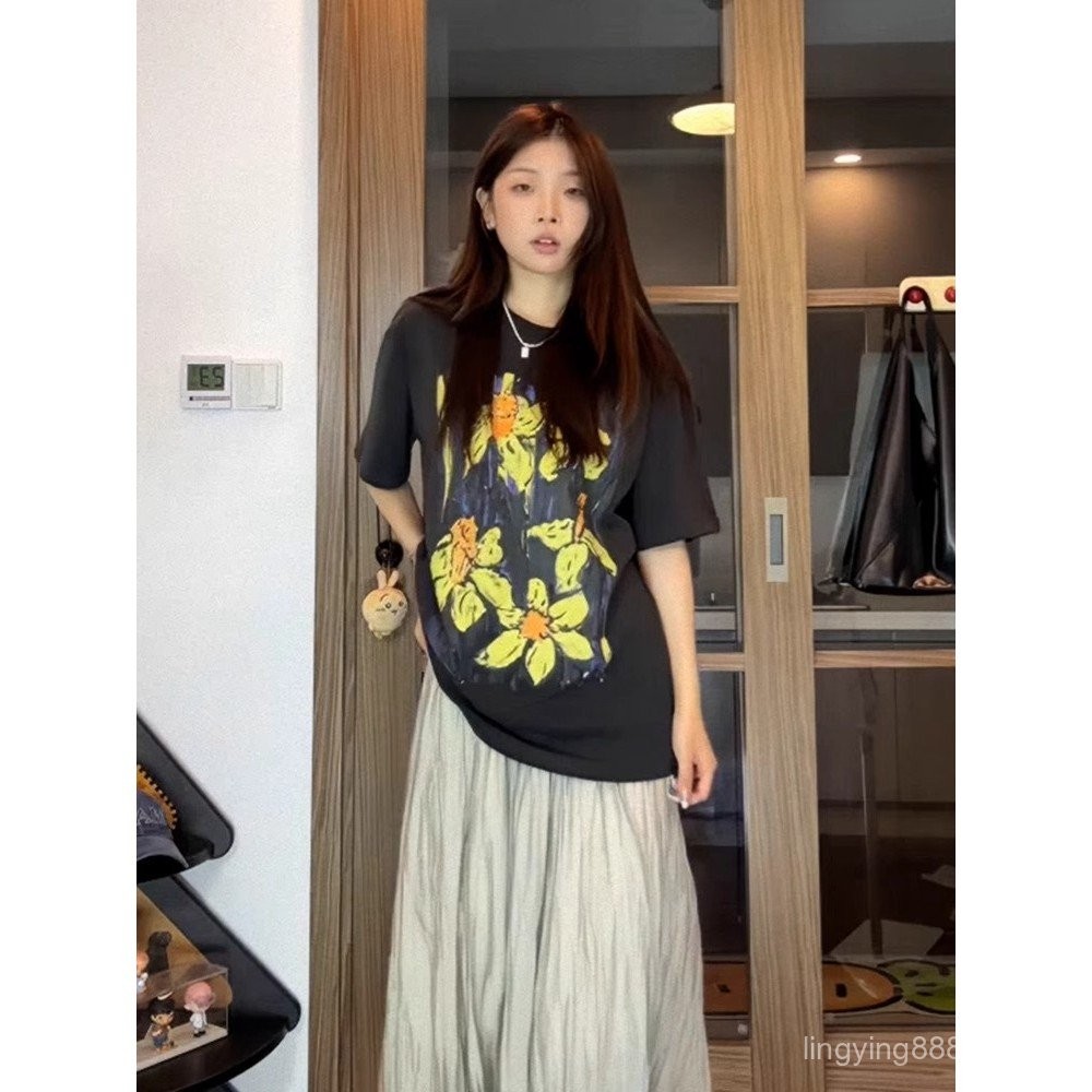 VHS6 สไตล์เกาหลี ผ้าฝ้ายแท้ พิมพ์ลายดอกไม้ เสื้อยืดแขนสั้น ทรงหลวมรอบคอ ไซซ์.ALL.MATCH.PLUS