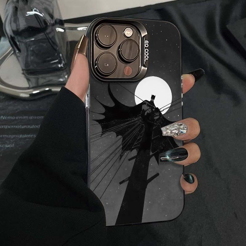 Batman Cool อินเทรนด์ทนต่อการสึกหรอป้องกันกรณีเหมาะสําหรับiPhone 15promax 14promax 14 13 12 11 pro max 16promax 16plus xs xr xsmax 8plus Shock-Resistantป้องกันกรณี