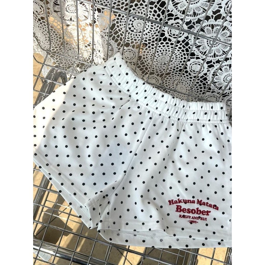 กางเกงขาสั้นสไตล์อเมริกัน สำหรับฤดูร้อน แบบพิมพ์ลายจุดสั้น ยืดหยุ่น สบายๆ ใส่ได้หลายโอกาส