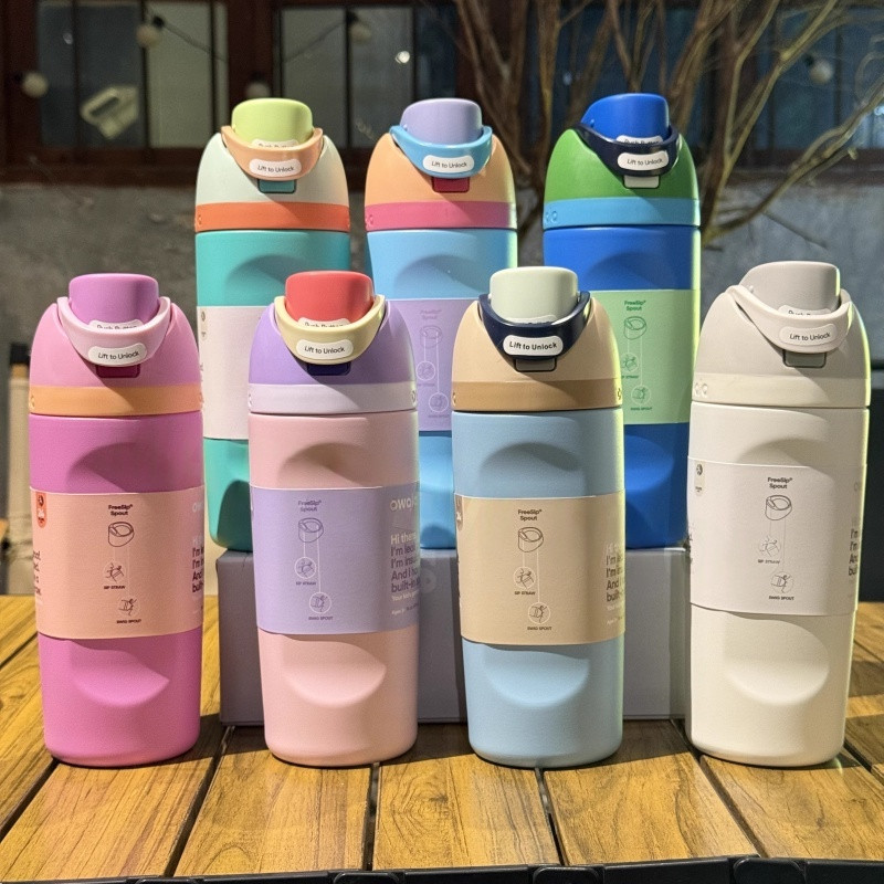Owala FreeSip ขวดสุญญากาศ 16 ออนซ์ – ไอซ์ล็อค 24 ชม.™ Tech, ฝาปิดหลอดป้องกันไมโครเบียล, BPA-Free & Leakproof
