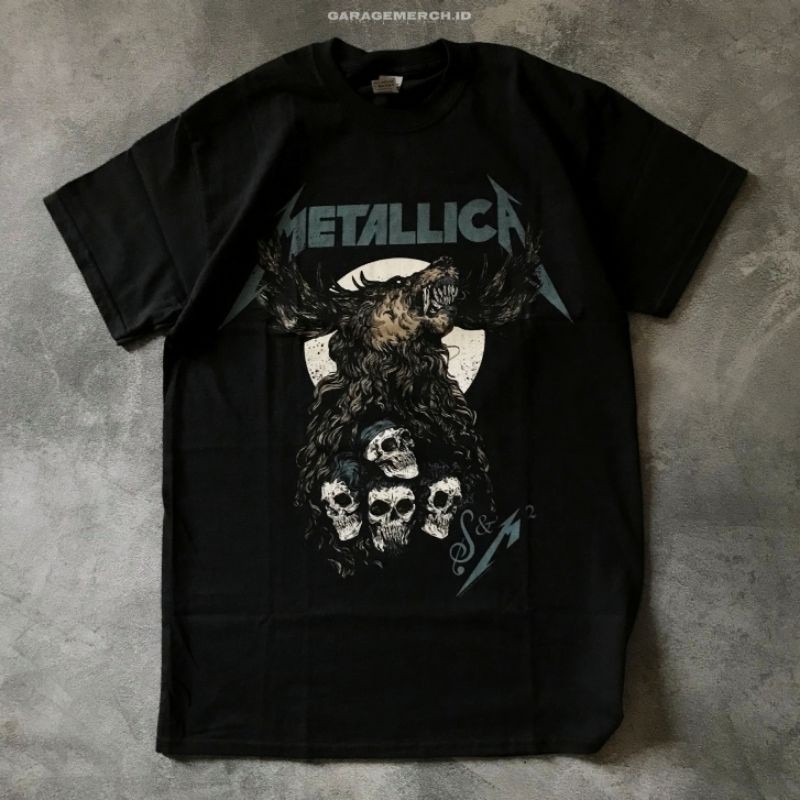 เสื้อยืด Metallica - S&M2 Skulls Cotton Combed 24s