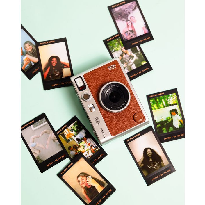 FUJI INSTAX MINI EVO ประกันศูนย์ พื้นที่จัดเก็บ : ประมาณ 45 รูปภายในตัวเครื่อง