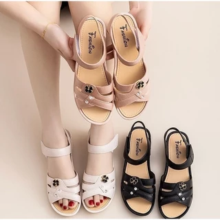 พร้อมส่ง🚚รองเท้าแตะรัดส้นผู้หญิง ส้น4.5ซม ตีนตุ๊กแก (เพิ่ม1เบอร์) แฟชั่น กันลื่น ใส่สบาย นำเข้าราคาถูก ให้คุณแม่ C-013