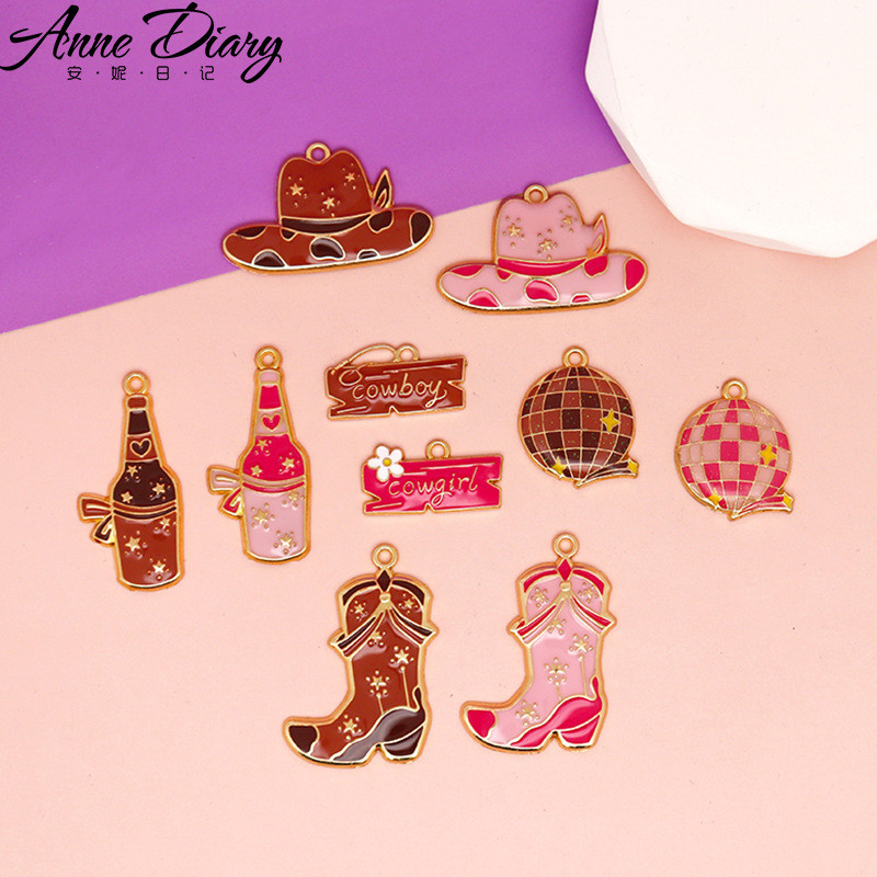 2 ชิ้น/ล็อตการ์ตูน Western Denim รองเท้าหมวกโลหะผสมเคลือบจี้อุปกรณ์เสริม Charms สําหรับผู้หญิง, Key Chain/ต่างหู/สร้อยคอจี้ทําด้วยมือ DIY เครื่องประดับ 203
