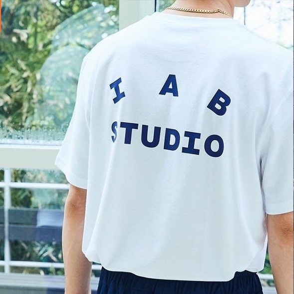 เสื้อยืดคอกลม Unisex พลัสไซส์ IAB Studio เสื้อยืดแขนสั้น棉