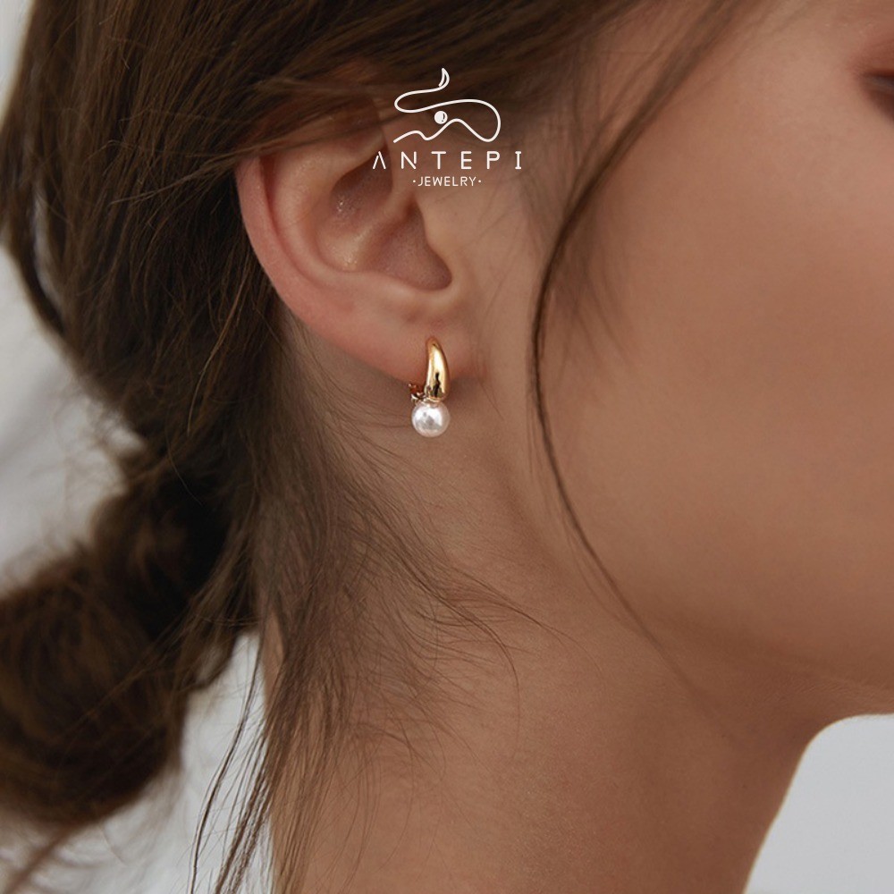 ATP S925 Silver Vintage ต่างหูมุกหรูหรา · กันน้ํา ต่างหูสตั๊ดหูเรียบง่าย