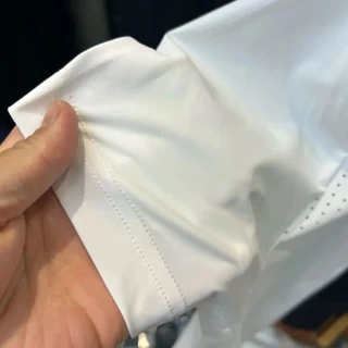 MANSTR เสื้อยืดแขนสั้นสำหรับผู้ชาย สีขาวและดำ ระบายอากาศได้ดี แห้งไว เหมาะสำหรับการวิ่งออกกำลังกายกลางแจ้ง