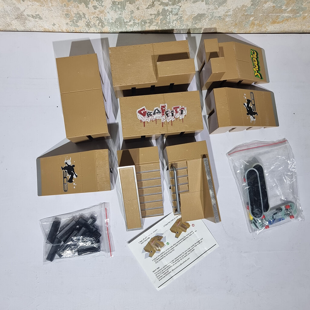 0404 อุปกรณ์จำลอง skate park สำหรับเล่น fingerboard สเก็ตบอร์ดนิ้ว ชุดใหญ่
