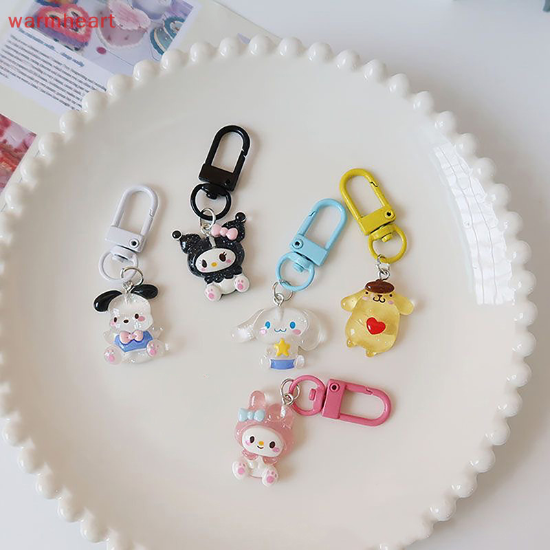 SANRIO (หัวใจที่อบอุ่น) ซานริโอ อะนิเมะมายเมโลดี้กระเป๋าพวงกุญแจการ์ตูนชินนามอนโรลน่ารักรถพวงกุญแจแบบพกพาจี้อุปกรณ์ตกแต่ง
