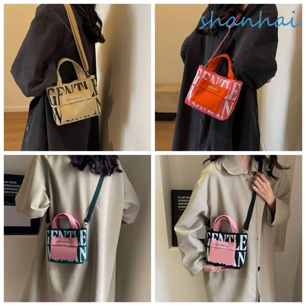 กระเป๋าสะพายสุภาพบุรุษ Mountain Sea Canvas Tote ลายหนังสือแบรนด์ไทยสำหรับสุภาพสตรี