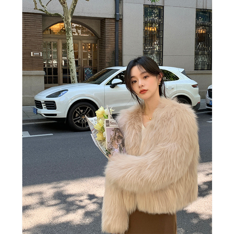 ❤️【สินค้าพร้อม】❤️fur coat ใหม่ฤดูใบไม้ร่วงและฤดูหนาว Toca ขนสุนัขจิ้งจอกเลียนแบบนิยมในโลกออนไลน์หนุ่มเกาหลีขนผู้หญิงฤดูหนาวสั้นขนสั้นเสื้อแจ็คเก็ต - รูปที่ 4