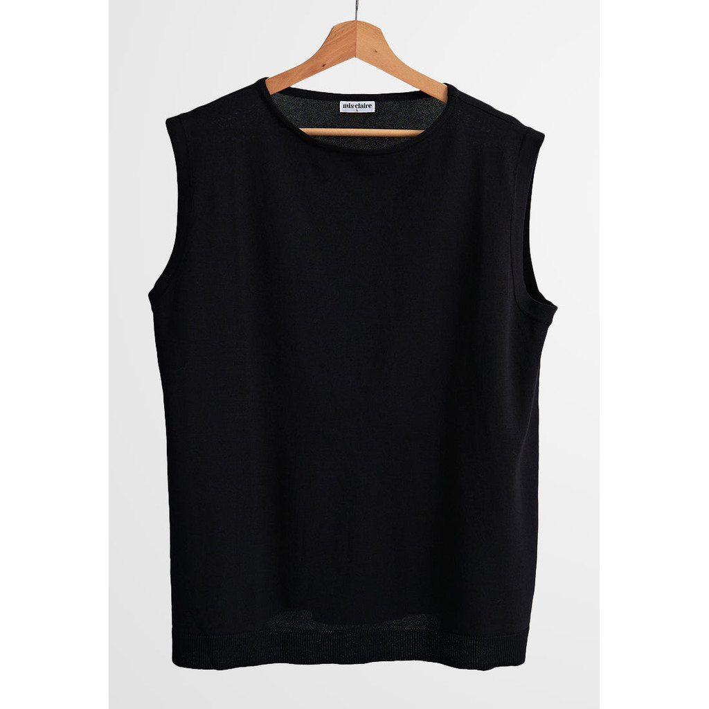 เสื้อถักแขนกุดคอ Nox Crew - สีดํา