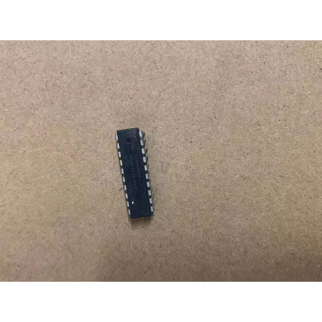 S3F94C4EZZ-DK94 แบบเสียบตรง DIP20 เตาแม่เหล็กไฟฟ้าชิปเดียว