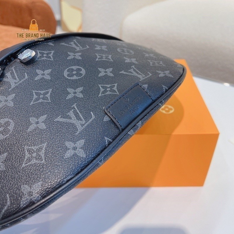 L0u1s Vu1tt0n s*** Classic Hot Design Crossbody Shoulder Chest กระเป๋าคาดเอว