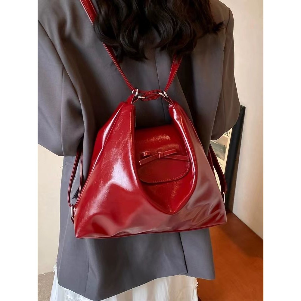 Commuter Bow Commuter Tote ผู้หญิงขนาดใหญ่ความจุสีแดง Casual กระเป๋าเป้สะพายหลัง High-End รักแร้กระเป๋า