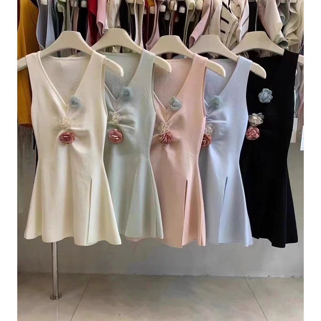 Xiaoma111 ดอกไม้ v คอแขนกุดถักเสื้อกั๊กออกแบบรู้สึก Chic แคบ-เอว Slim-Fit Slit Top Armor Huzhu สไตล์เข็ม 8LOJ