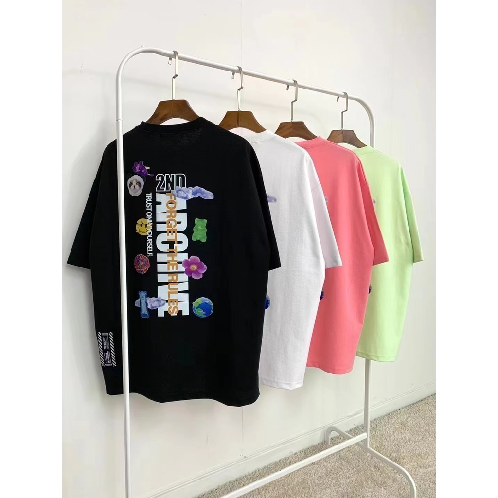ใหม่ ((คลังสินค้าพร้อมสไตล์ใหม่) 2nd Archive ผู้ชายผู้หญิง Niche การ์ตูนโลโก้พิมพ์เสื้อยืดผ้าฝ้ายแขน