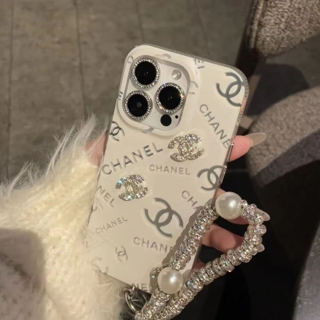 เคสไอโฟน Ins สามมิติหรูหราสไตล์ Chanel เคส iPhone เหมาะสําหรับ Apple 11/12/13/14 เคสโทรศัพท์ Influencer สไตล์เดียวกันกันกระแทกเคสโทรศัพท์