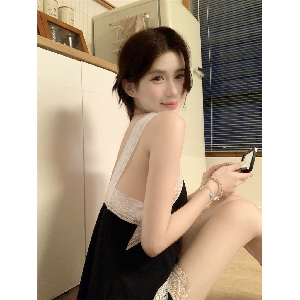 ชุดนอนฝรั่งเศสรูปแบบหรูหราจากวัสดุลูกไม้ พร้อมแผ่นอกคุณภาพสูง เหมาะสำหรับสวมใส่ในฤดูร้อนและการพักผ่อน