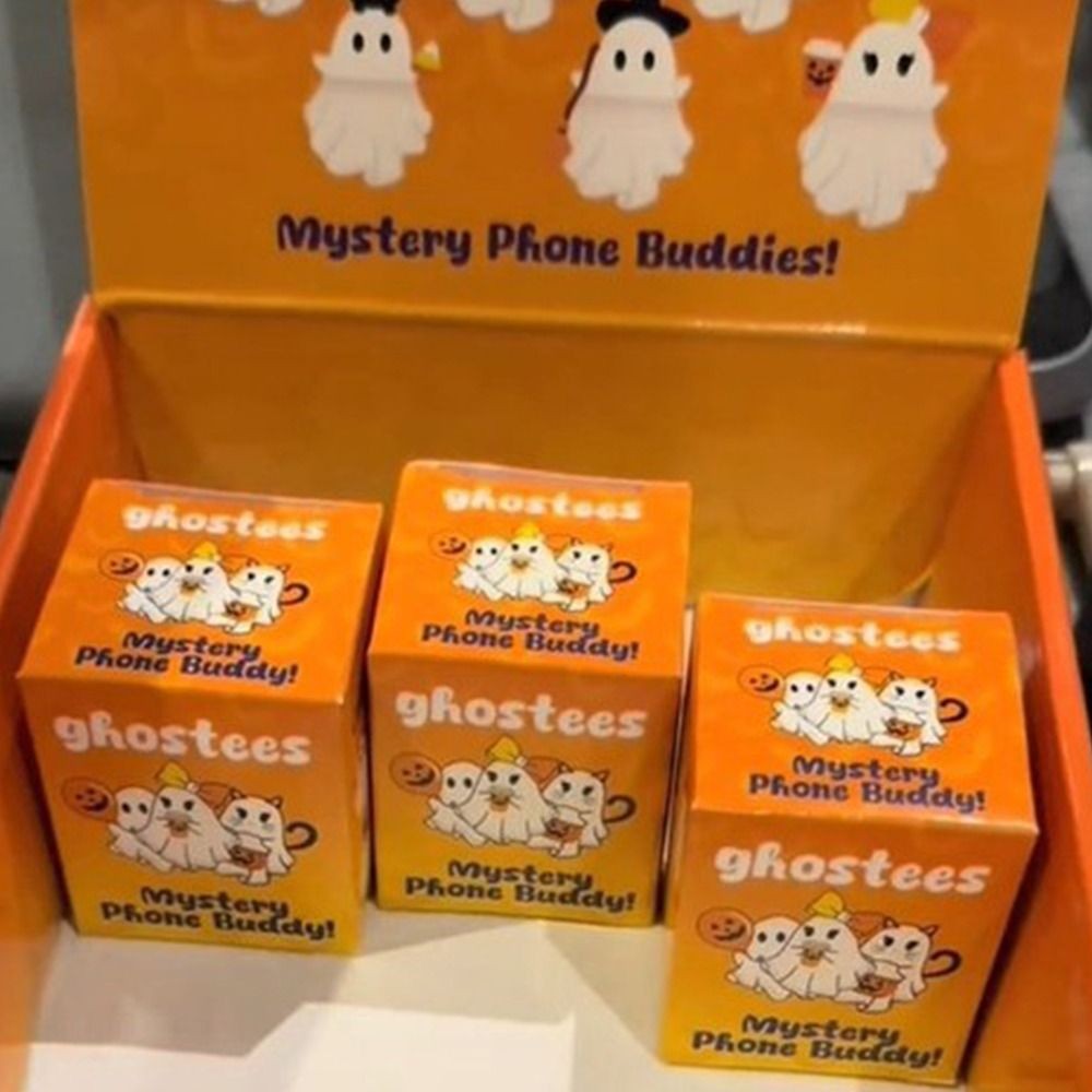 KENZI Ghostees Mystery Phone Buddy, ตุ๊กตาสมาร์ทโฟนขนาดจิ๋วแบบลอกออกและติด, จี้ผีดีไซน์สร้างสรรค์สําหรับอุปกรณ์โทรศัพท์มือถือ ราคา ถูกที่สุด ดีลบีเคเค แกลเลอรีภาพที่ 8