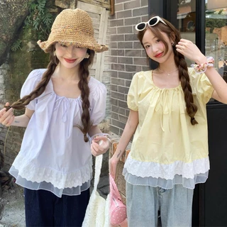 Chili Koko เสื้อเชิ้ตแขนสั้นลูกไม้สไตล์เกาหลีสำหรับผู้หญิงในช่วงฤดูร้อนเสื้อเบลาส์ทรงเบบี้ดอลล์ W638